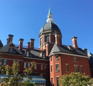 Johns Hopkins University（Medical Campus）の象徴的な建物、”Dome”